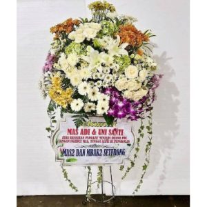 bunga standing krans Bintang Florist Surabaya